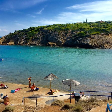 The White House Beach Villa Rafina  Luaran gambar